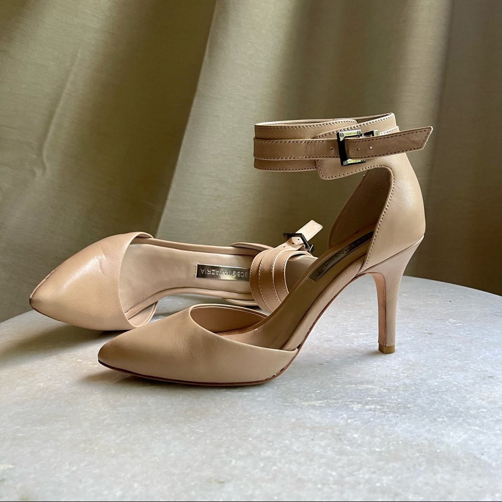 BCBGMAXAZRIA PRINTZ blush vachetta mid heel ankle cuff pumps (size 6M/36)